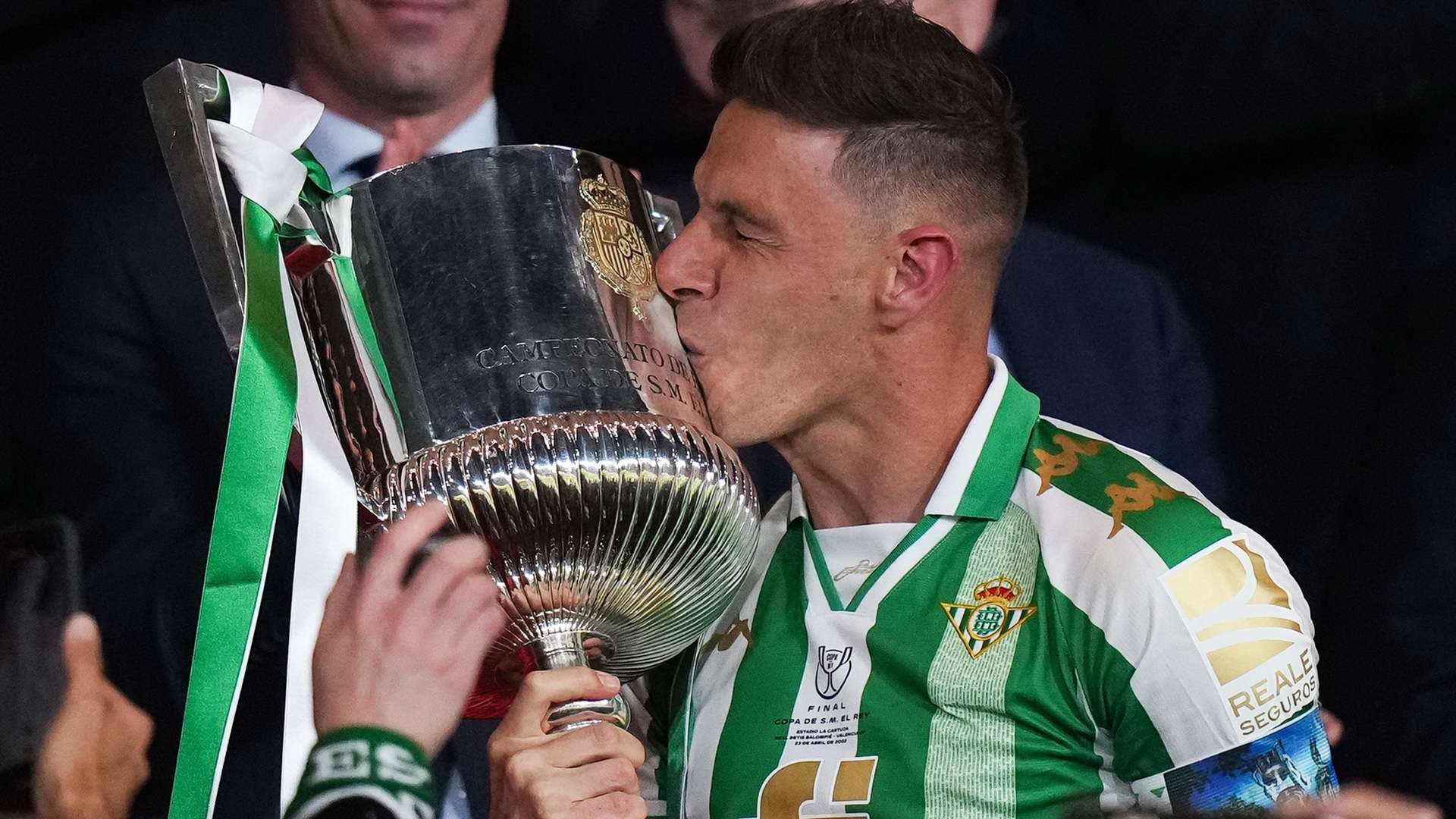 穿小白裙都 穿小白裙都