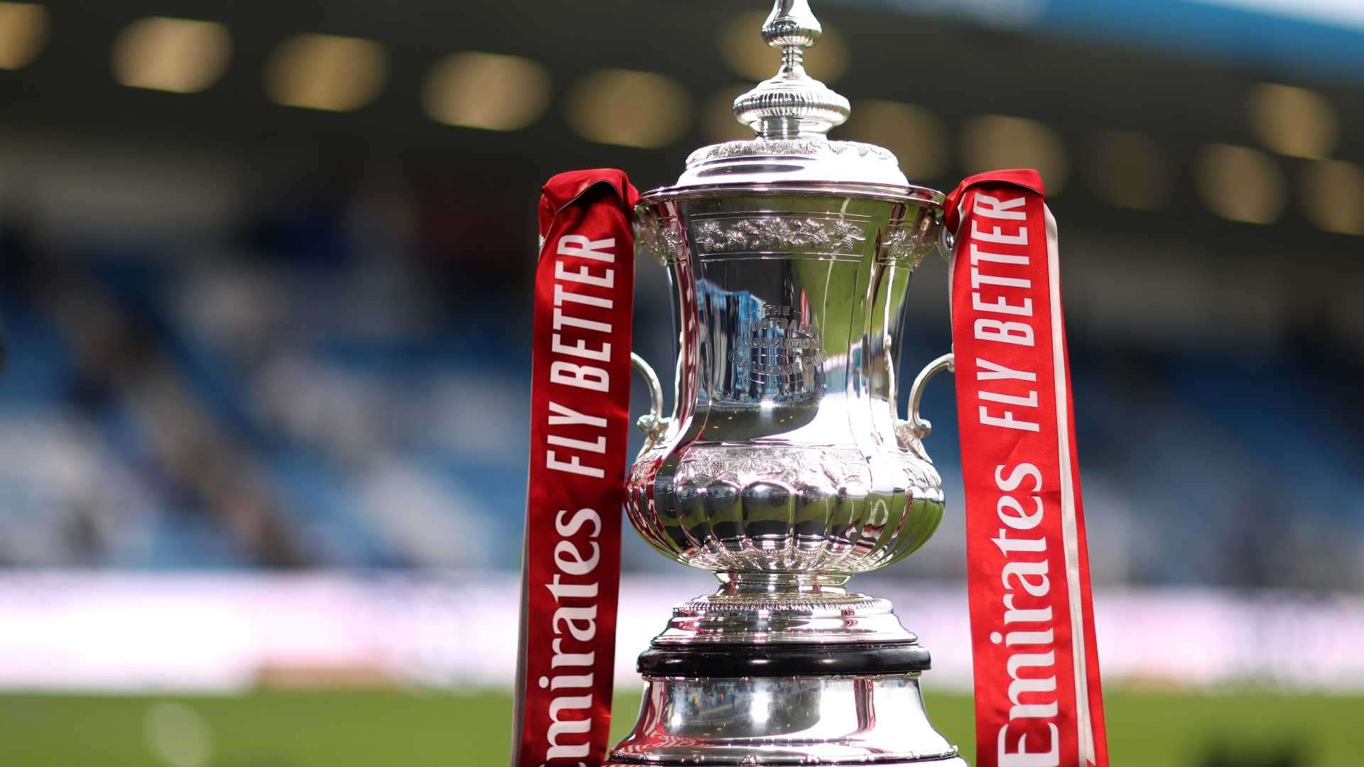 候地区足球 候地区足球