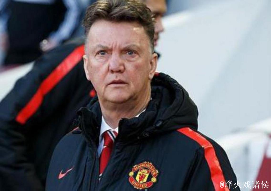 邮报揭秘曼联衰落10年细节:范加尔一上任就手把手教鲁尼点球 邮报揭秘曼联衰落10年细节:范加尔一上任就手把手教鲁尼点球