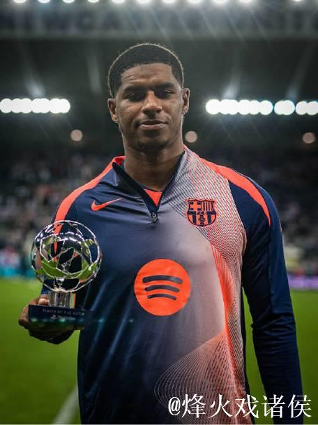 拉什福德梅开二度+惊艳世界波 巴萨2-1险胜纽卡获欧冠首胜