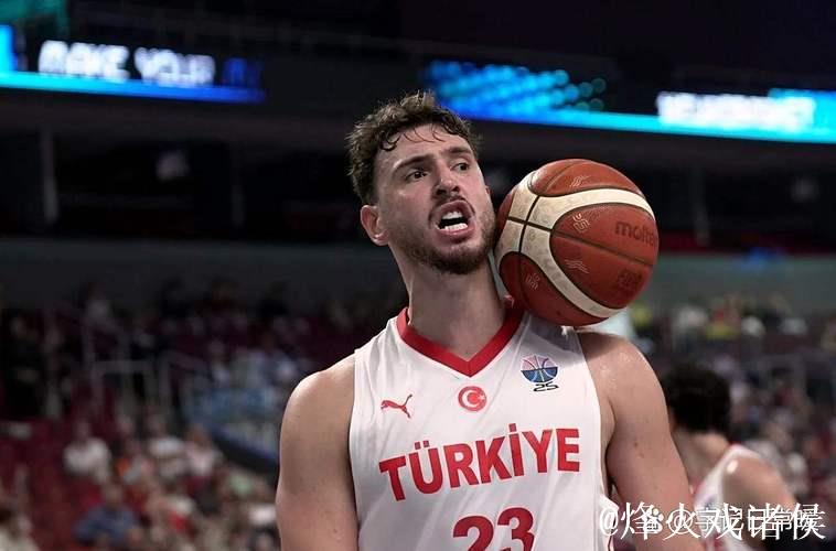 申京38+12无力回天,火箭负森林狼止步4连胜,马刺力克篮网 申京38+12无力回天,火箭负森林狼止步4连胜,马刺力克篮网